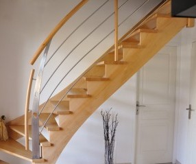 Rénovation d'un escalier en bois à Orléans